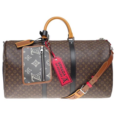 sac sport louis vuitton homme|sacs louis vuitton d'occasion.